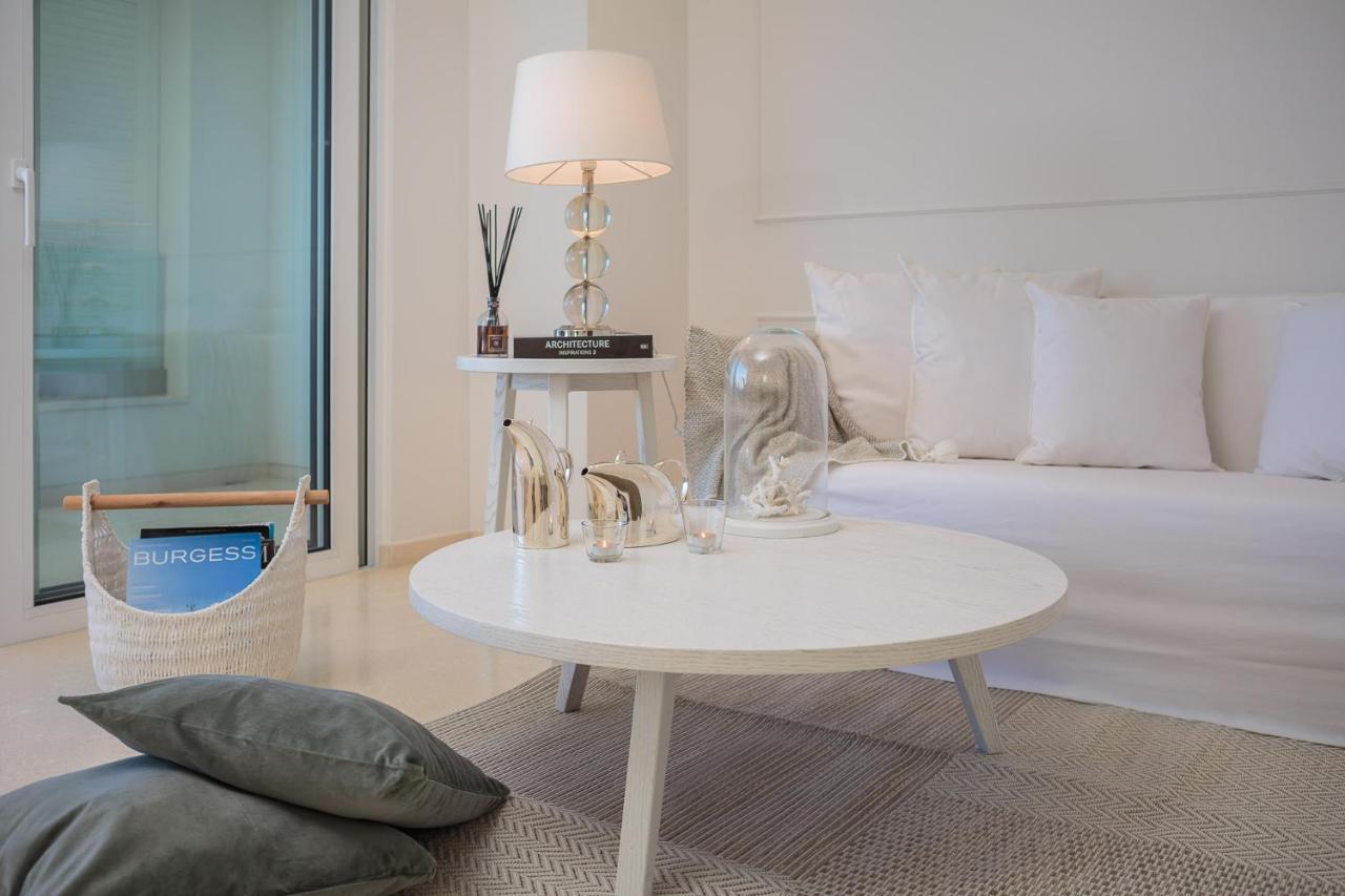 Luxury Seafront Villa Primosten Glamour With Private Pool, Sauna And Gym At The Beach In プリモシュテン エクステリア 写真